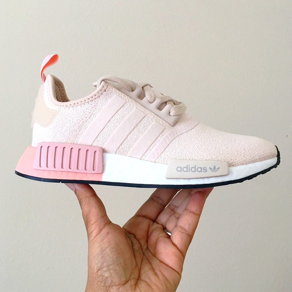 Adidas NMD R1 Linen Vapor Pink